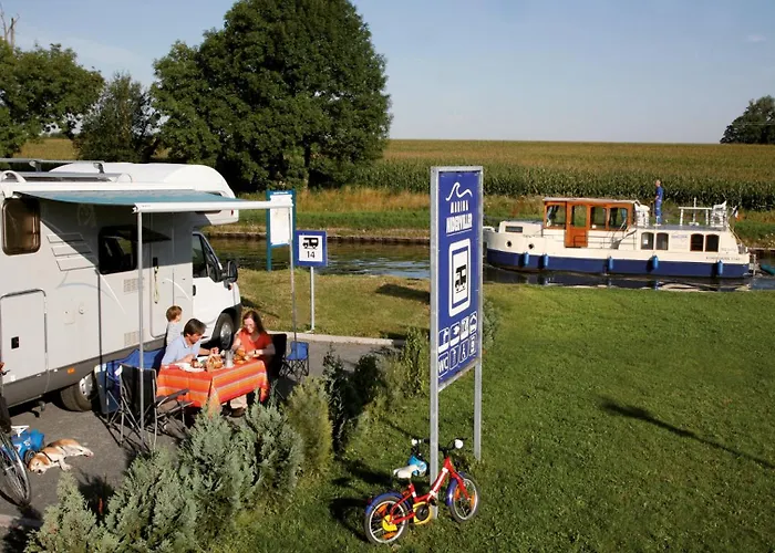 Kuhnle-tours Apartament *